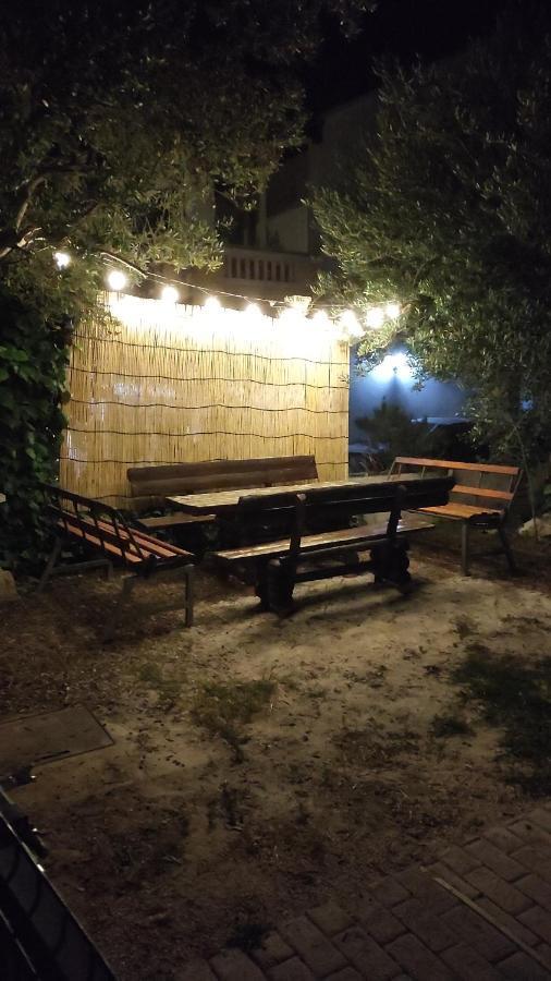 Apartmani Maslina Žuljana Exteriör bild
